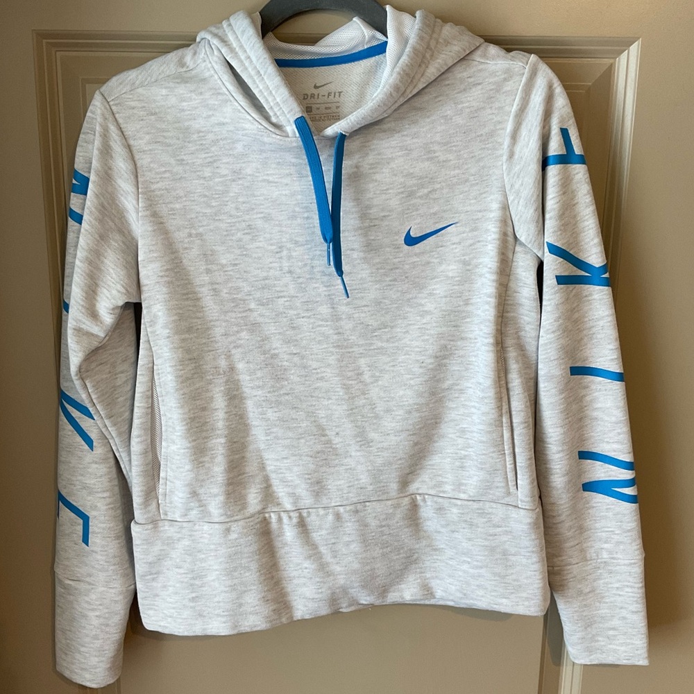 Nike Croppec Dry-Fit Hoddie